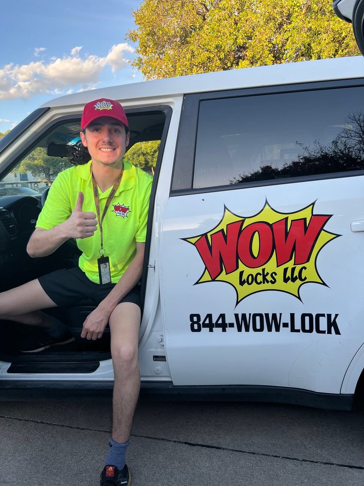 WOW Locks LLC, licensed Austin locksmith, 24/7 service